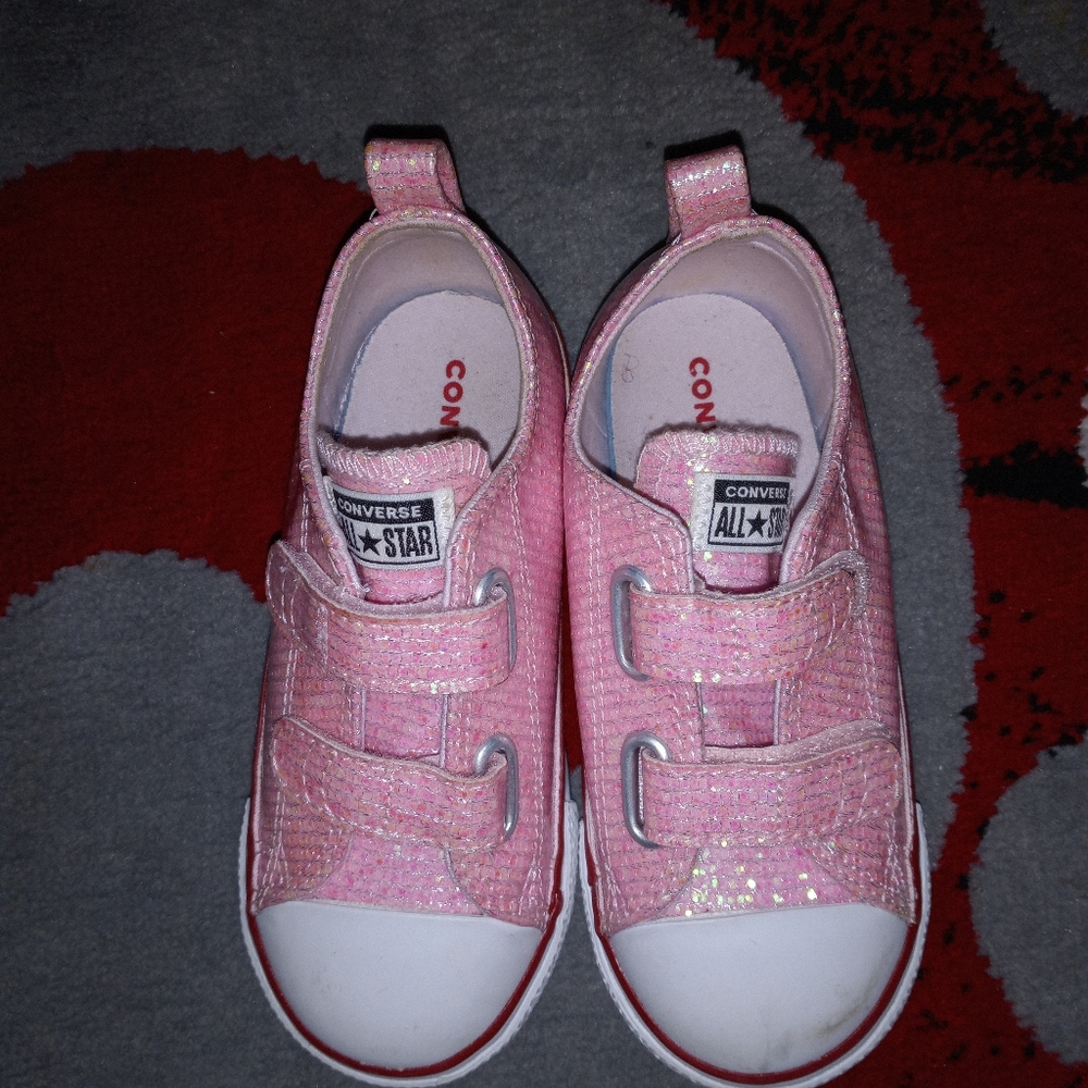 Girls 10C Converse Velcro Sneakers - Pink